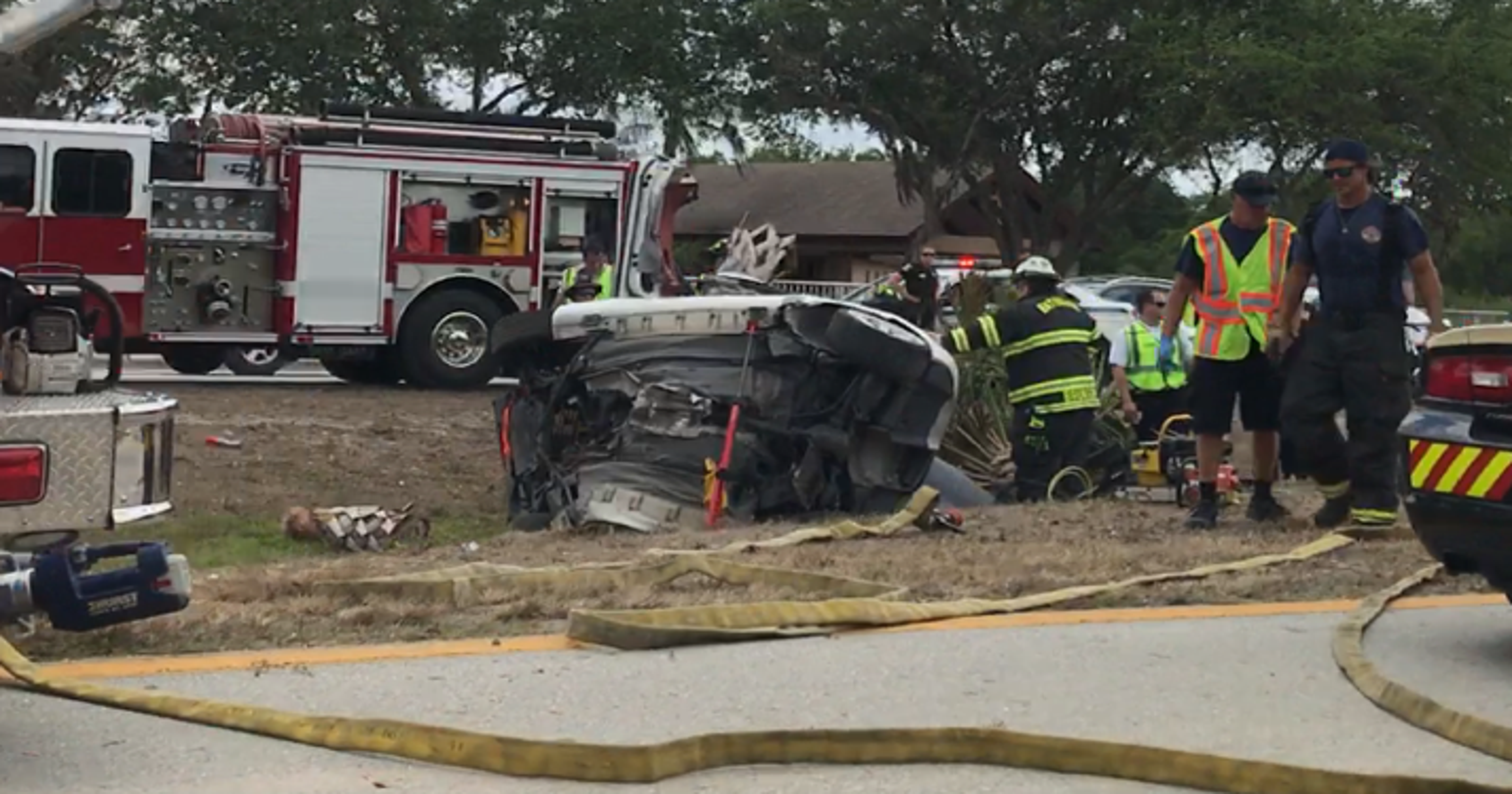 Two people die in single-car crash along Bayshore Road