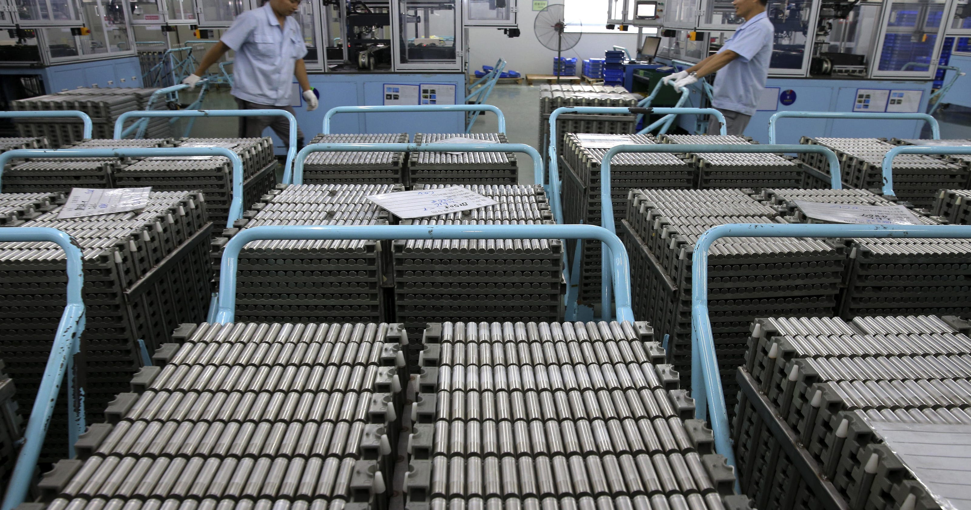 People working on recycling lithium batteries
