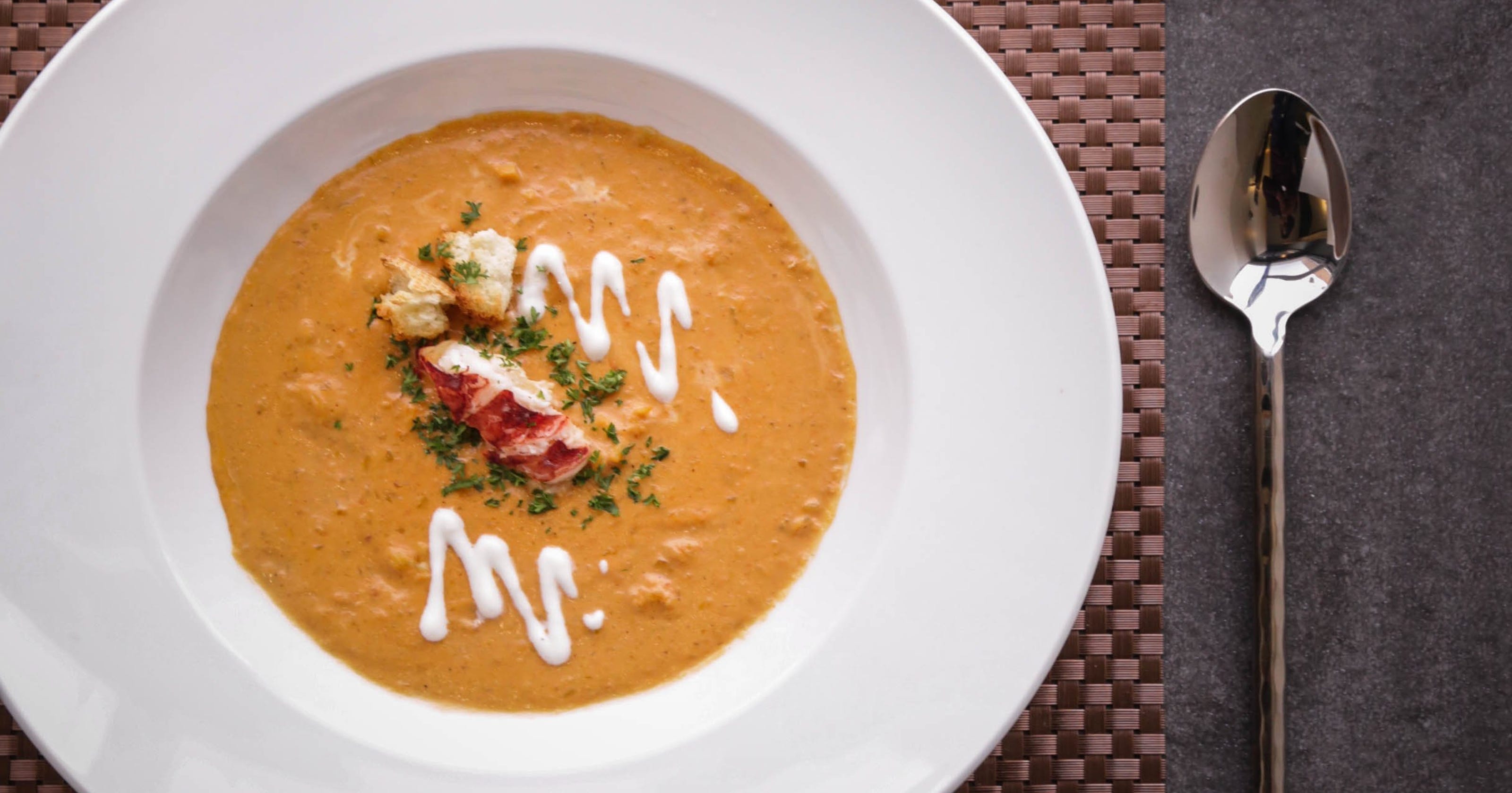 Here's how to make lobster bisque