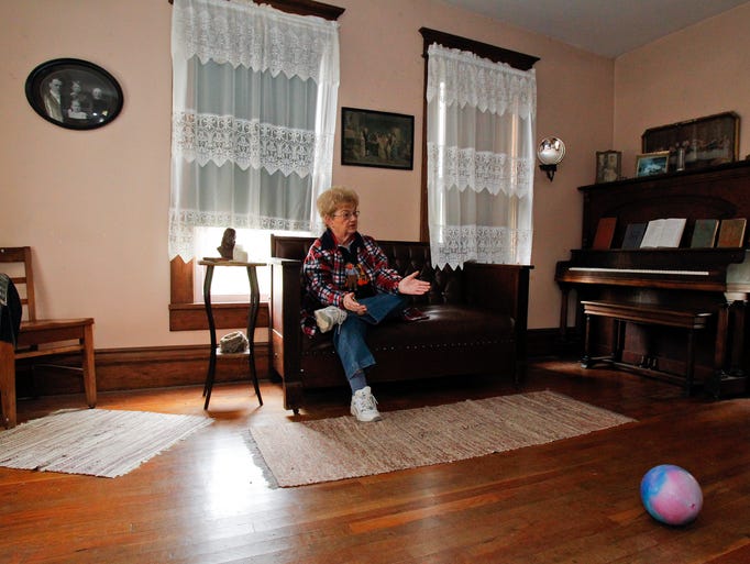 20 photos Inside the Villisca Axe Murder House