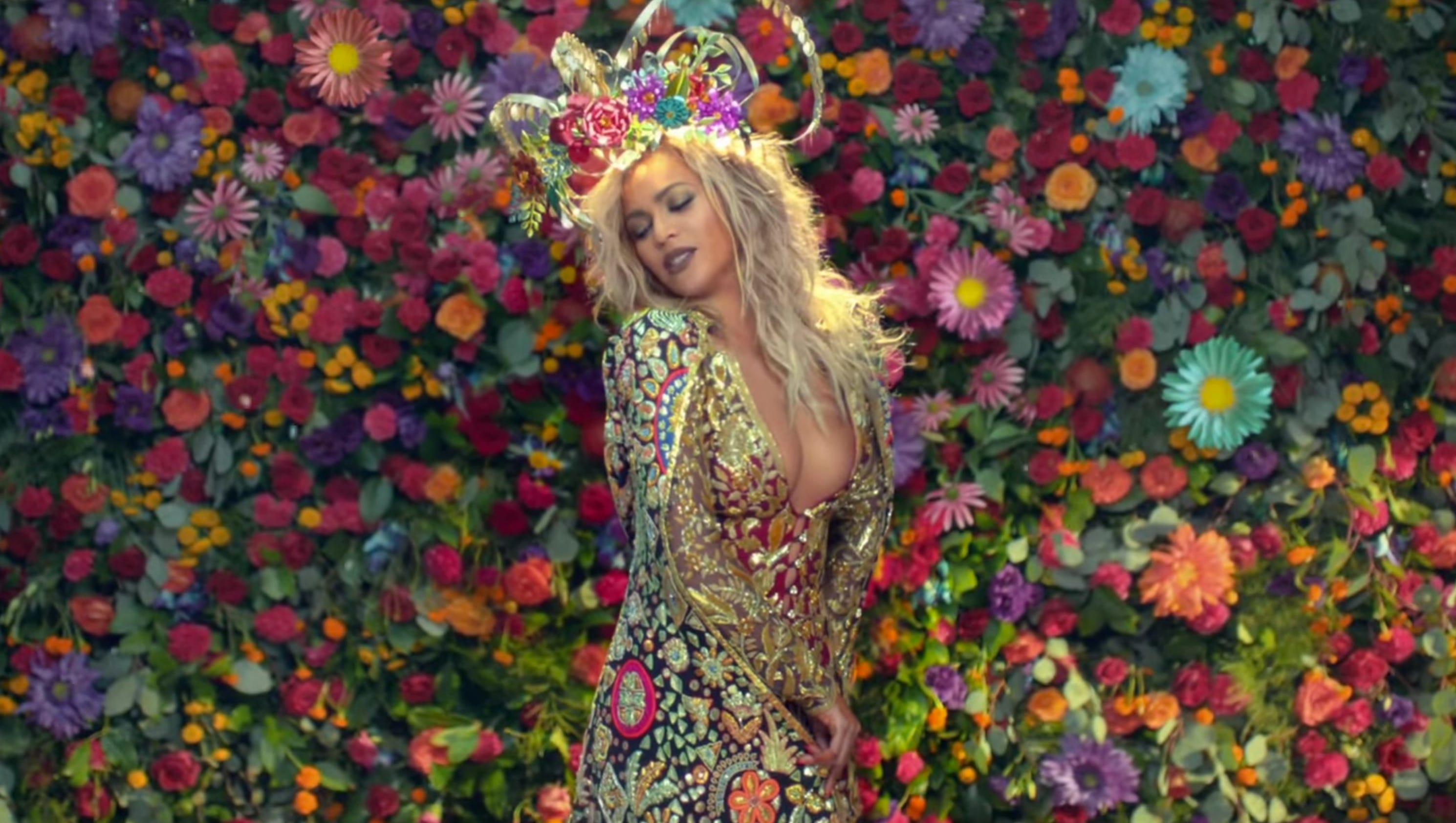 Coldplay, Beyoncé unite for 'Hymn for the Weekend' video