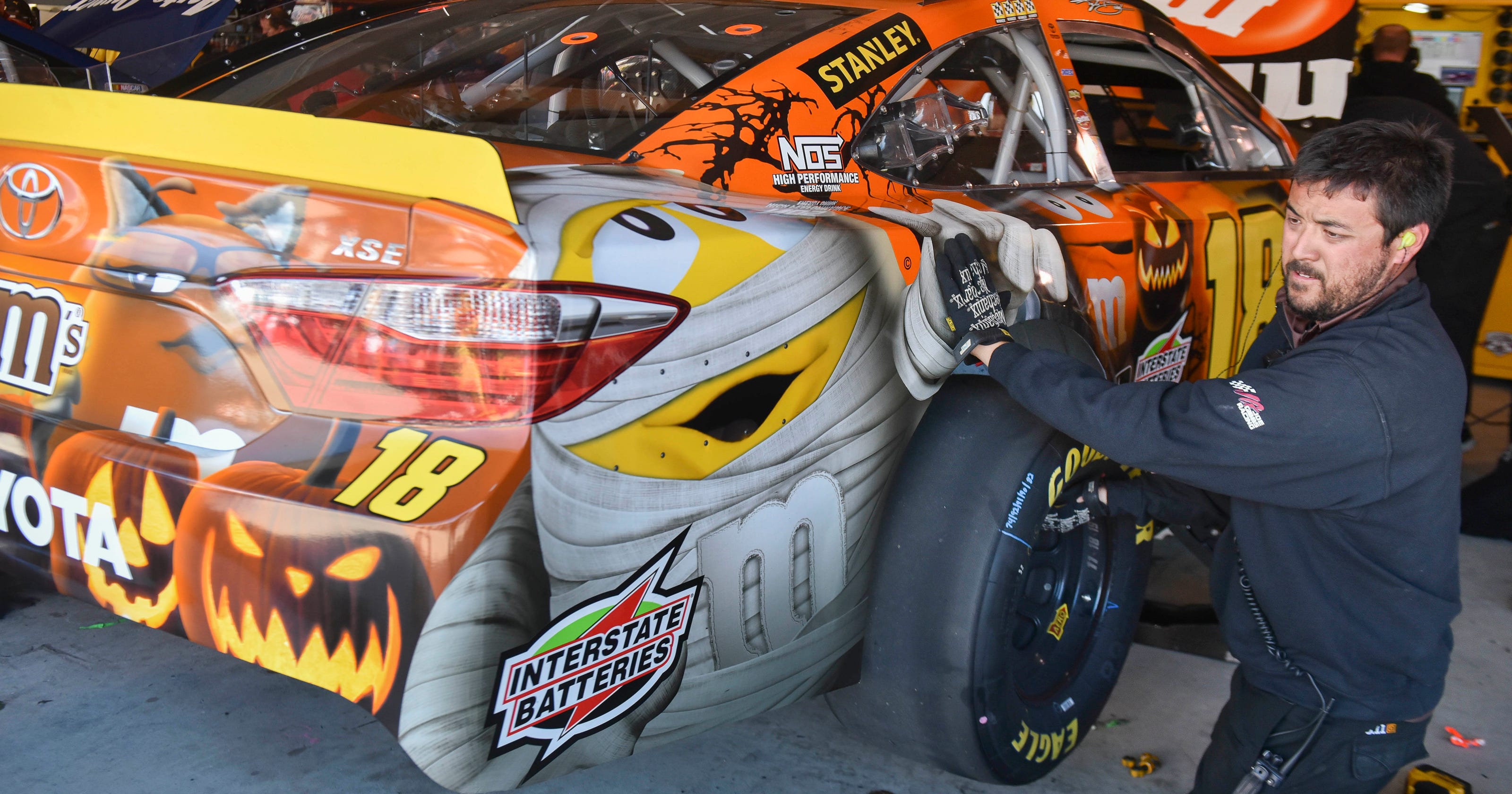 NASCAR drivers take Halloween costumes to next level