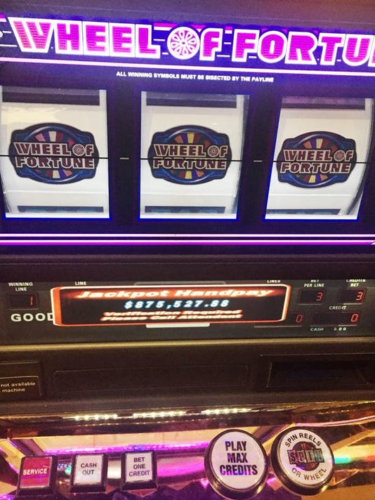 Greektown Casino Man Wins 875k On Wheel Of Fortune Slots