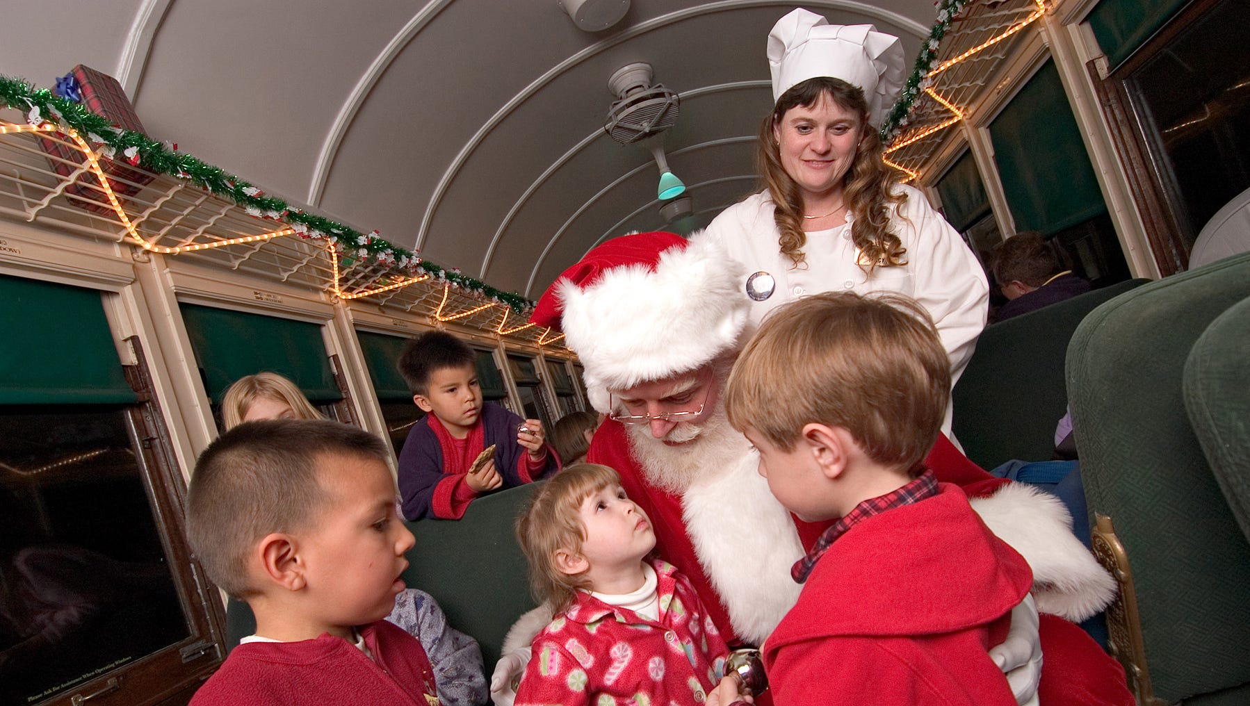 Grand Canyon Railway Offers Polar Express Train Ride