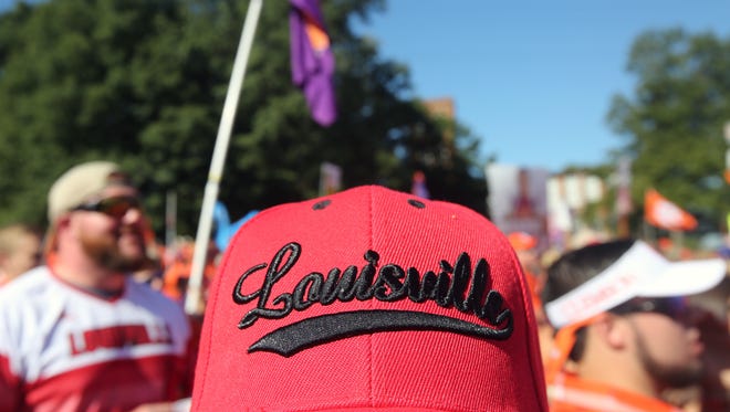 Louisville fans show up for College Gameday at Clemson.Oct. 1, 2016