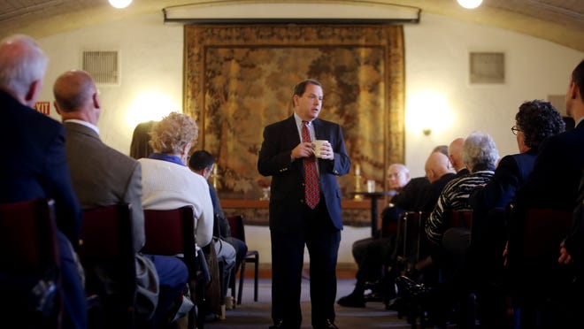 
U.S. District Chief Judge Gerald Rosen talks to a crowd at Christ Church in Grosse Pointe on Sunday, Nov. 9, 2014. “Detroit is a good stock,” he told them. “I’m confident.”

