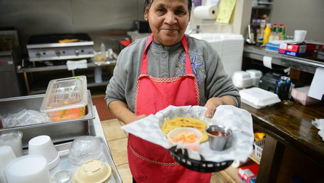 Salvadoran Immigrant Living American Dream With Seaford Restaurant