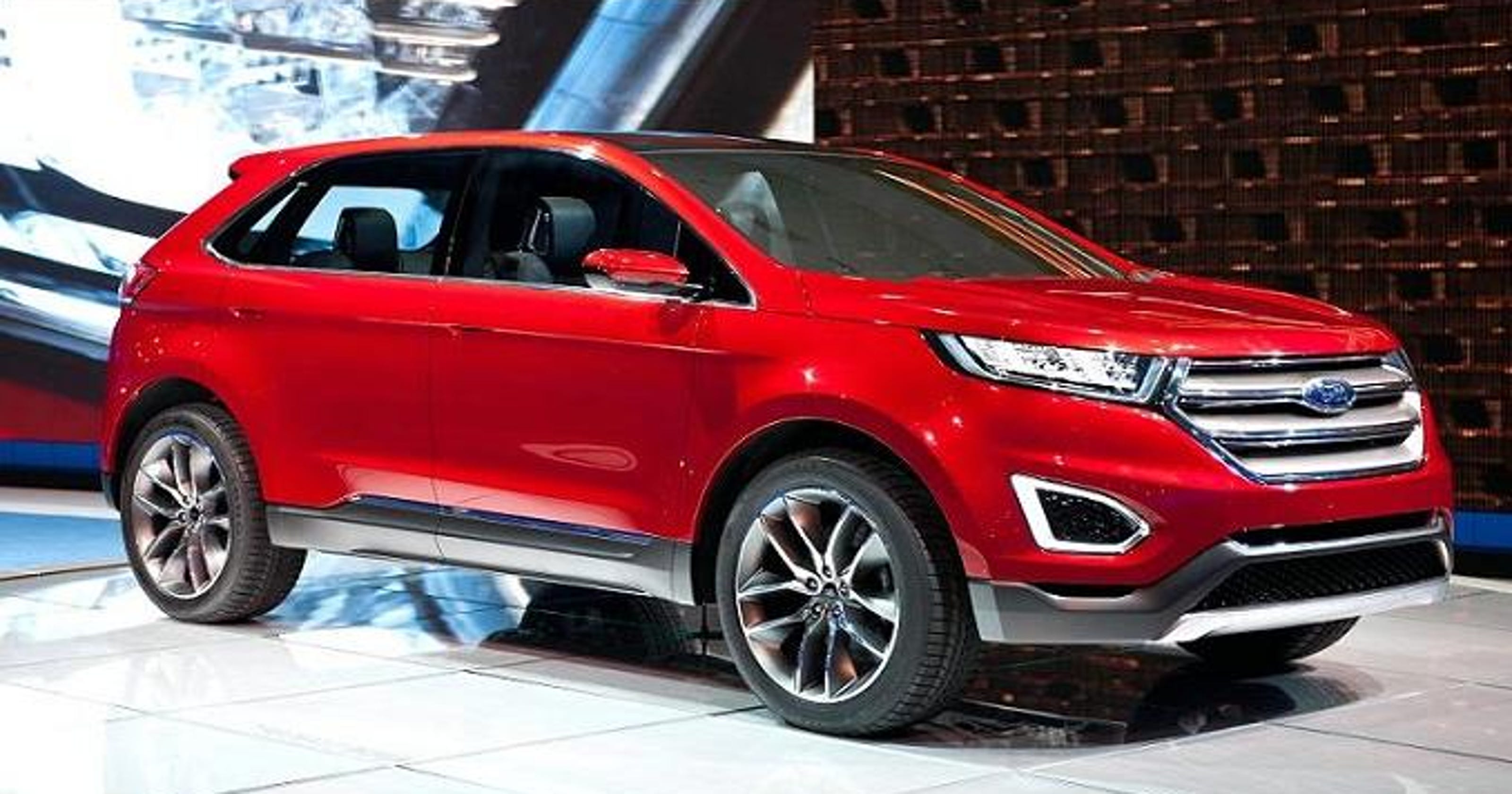 Car review 2016 Ford Edge Titanium crossover SUV