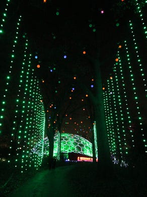Mobot Garden Glow Extended Until January 9