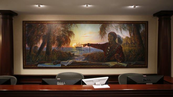 Murals from Tarpon Springs artist Christopher Still of Florida history in the House of Representatives chambers.