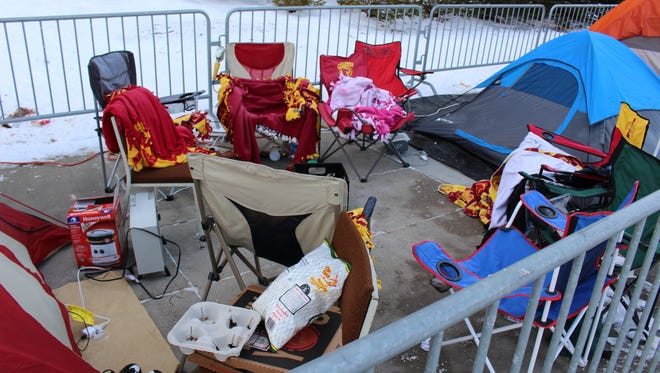 "Tent City" illustrates the loyalty of Iowa State fans, but the school and the students need to better prioritize safety, Randy Peterson writes.