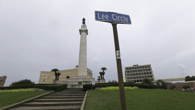 The Robert E. Lee Monument is seen in Lee Circle in New Orleans. The city council appears ready to take it down.
In this Sept. 2, 2015 photo, the Robert E. Lee Monument is seen in Lee Circle in New Orleans. Prominent Confederate monuments long taken for granted on the streets of this Deep South city may be on the verge of coming down and become new examples of a mood taking hold nationwide to erase racially charged symbolism from public view. Beginning the week of Dec. 7, 2015, the City Council will take up the issue of removing four monuments linked to Confederate history.