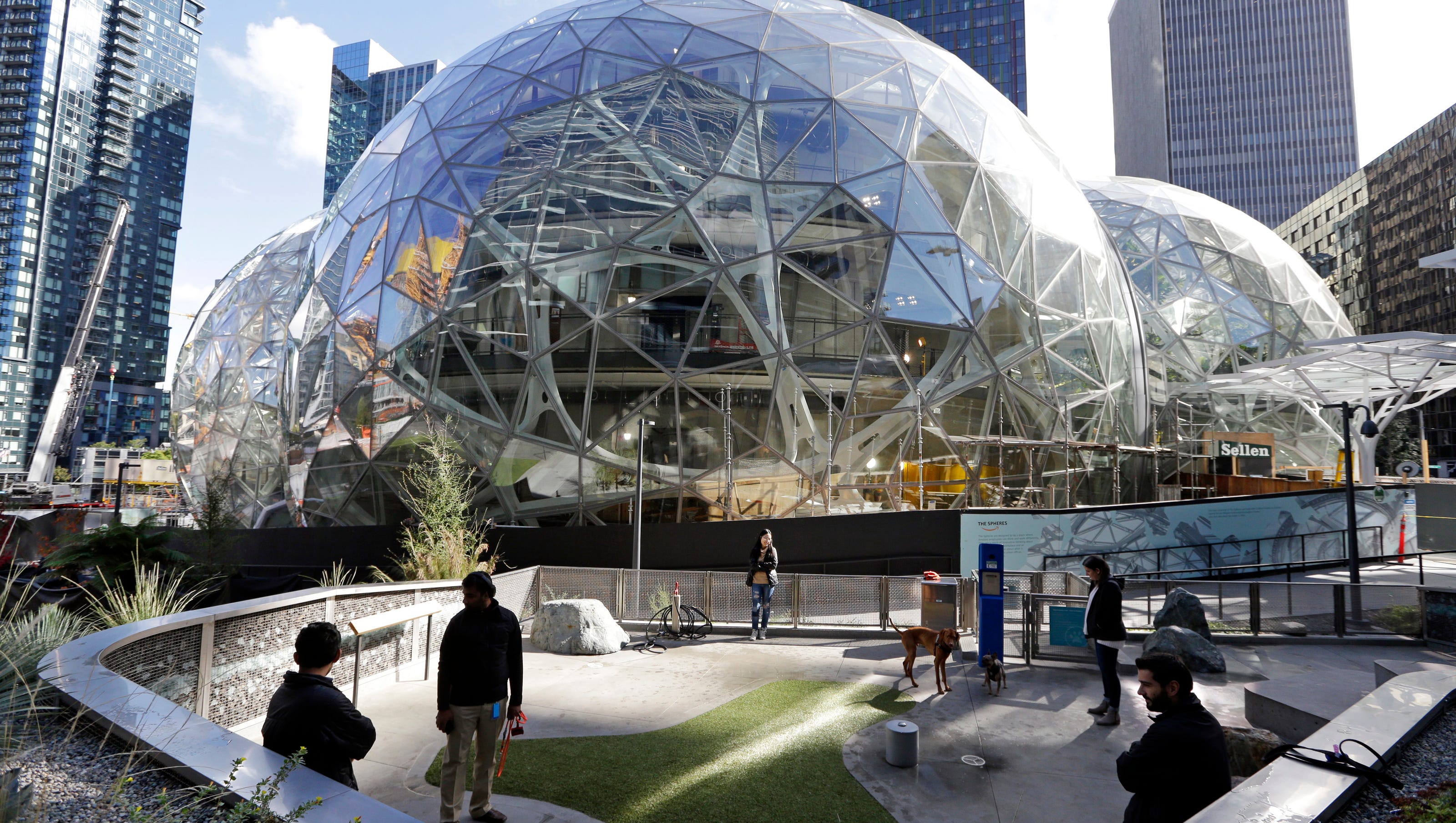 Amazon's second-headquarters list shuns Arizona and most of the West