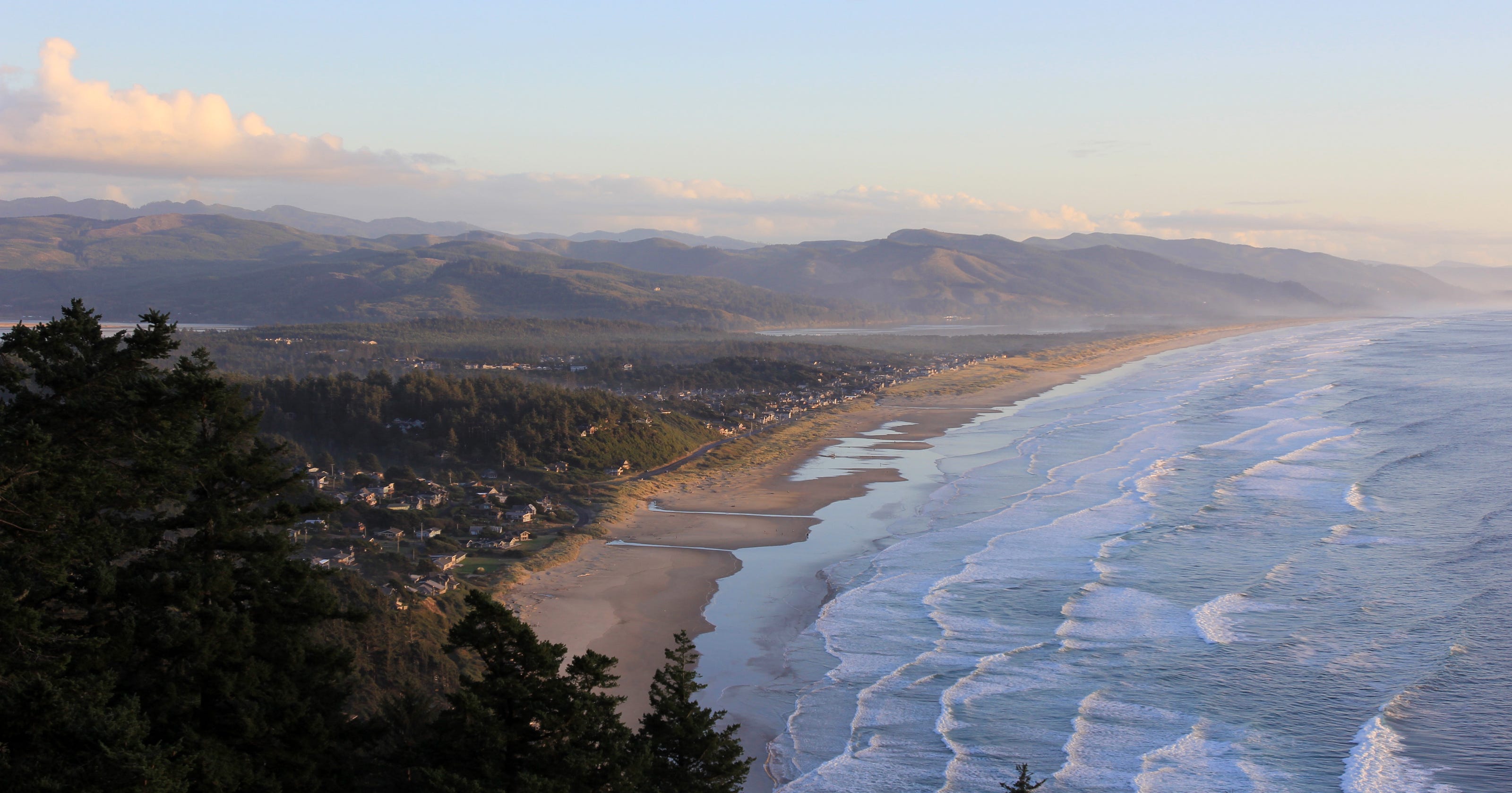 The 5 best hikes near Manzanita, Oregon and Oswald West State Park