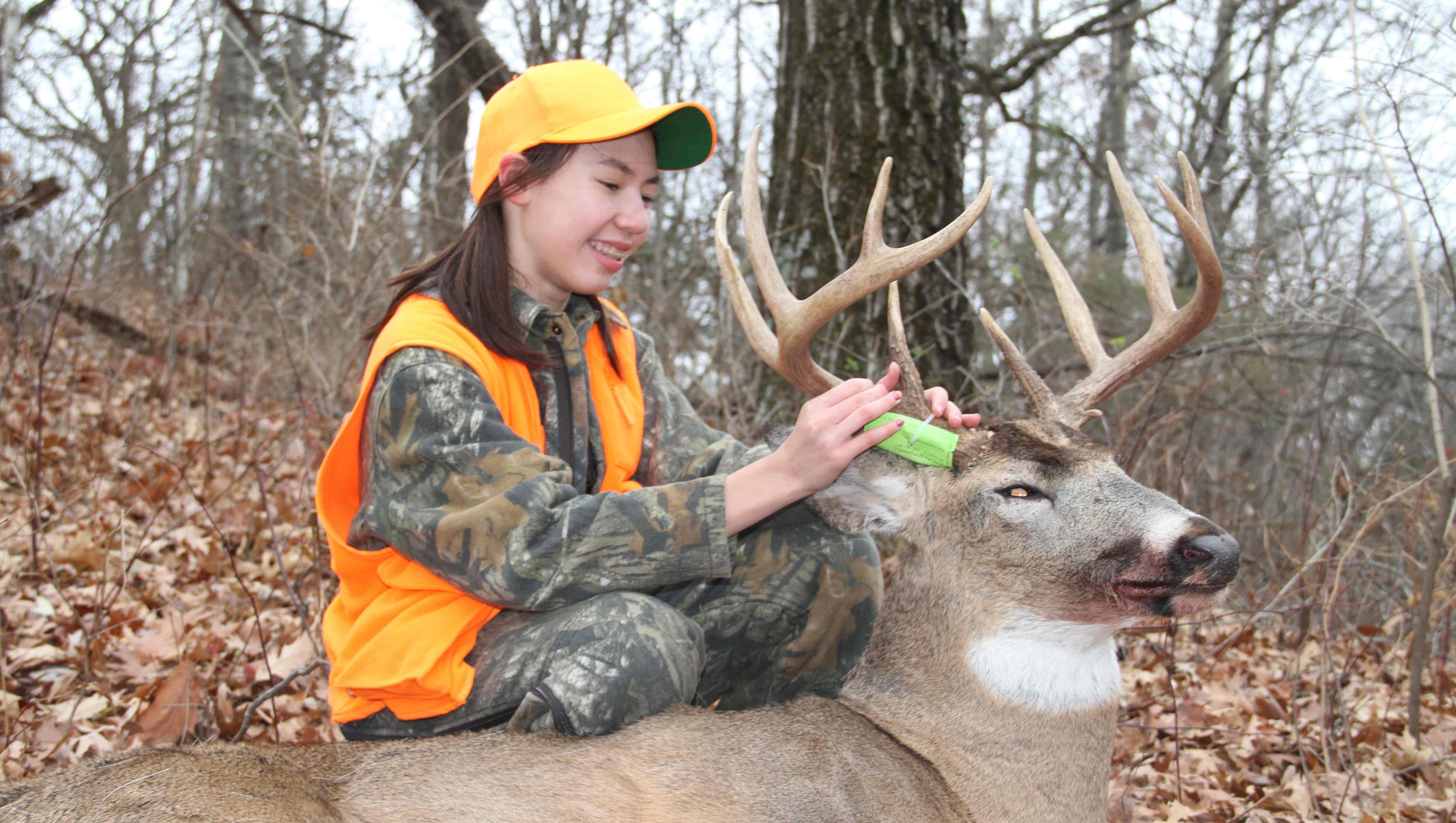 Seven Non Fatal Shootings In 2017 Wisconsin Gun Deer Hunt None Involving Young Hunters