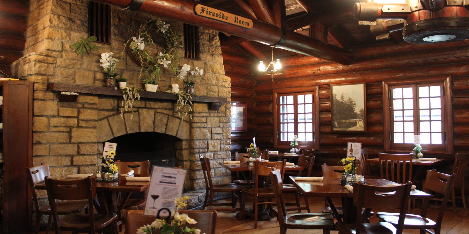 Historic Lodges In Illinois State Parks Serve As Cozy Getaways