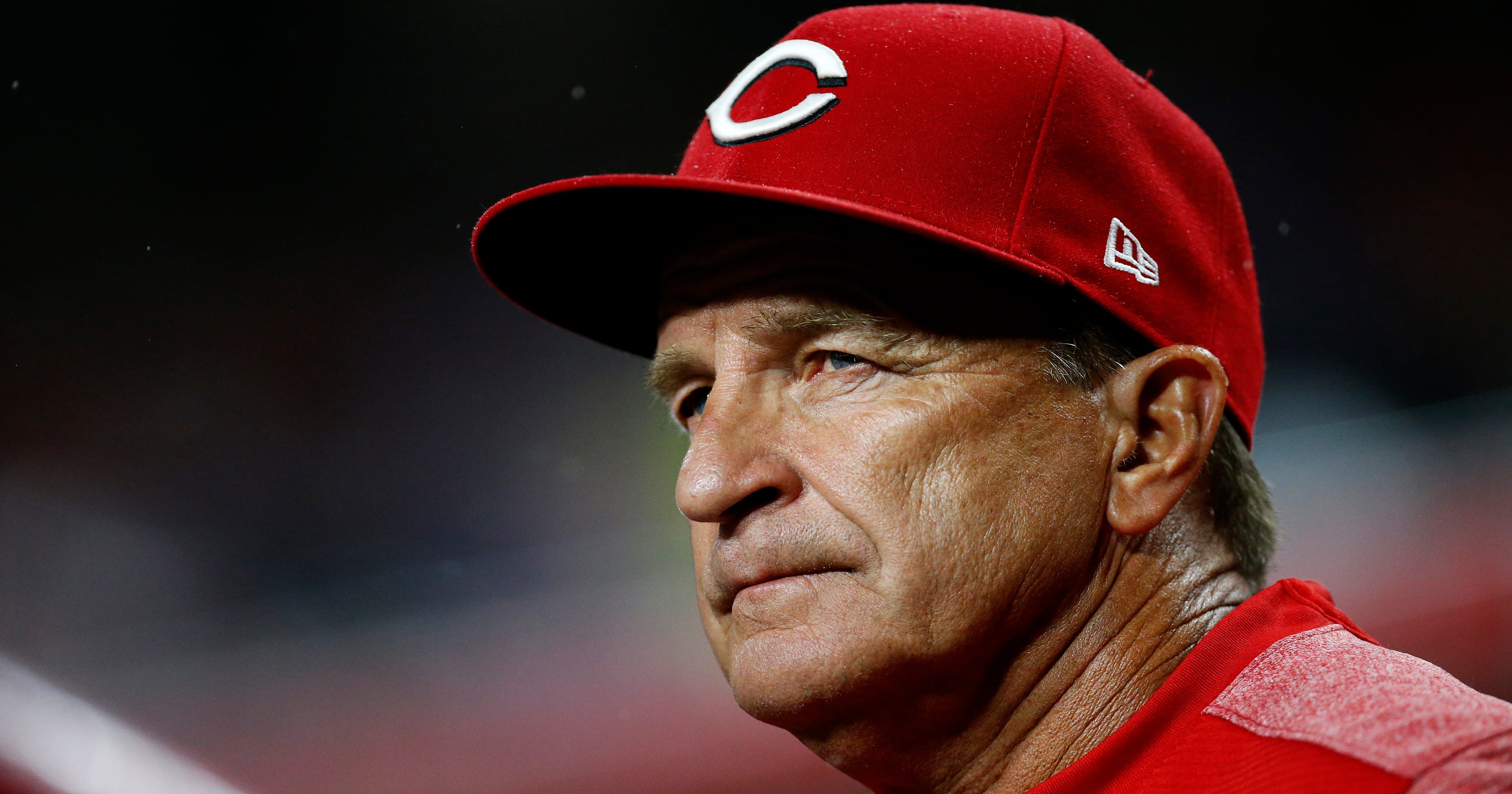Cincinnati Reds manager Jim Riggleman emphasizes fundamentals