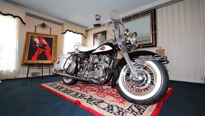 Jerry Lee Lewis is auctioning off his 1959 Harley.