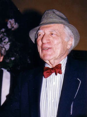 Stanley Kauffmann