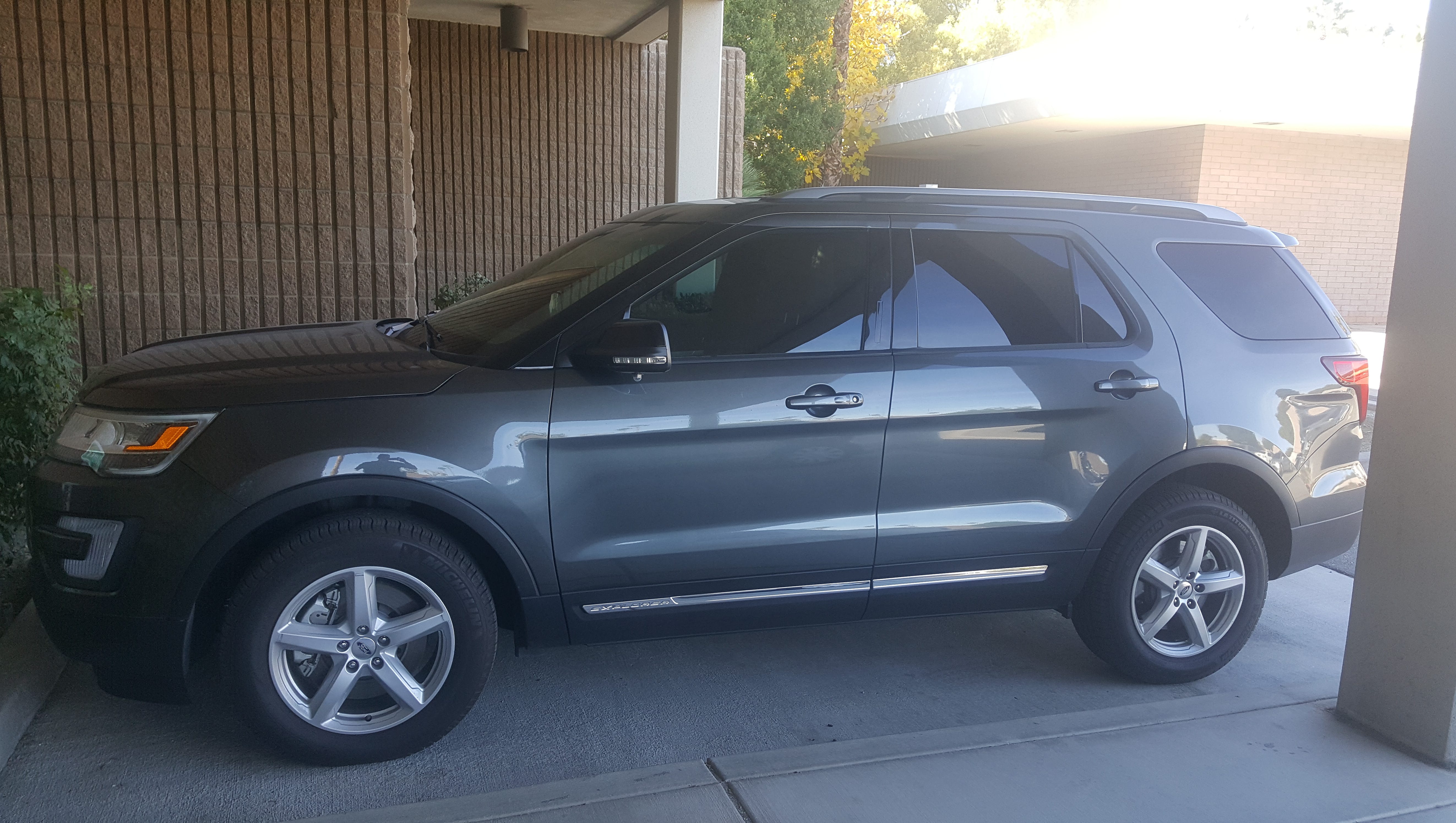 Cops Suspect Who Stole Palm Springs Police Chief S Suv Heavily Armed