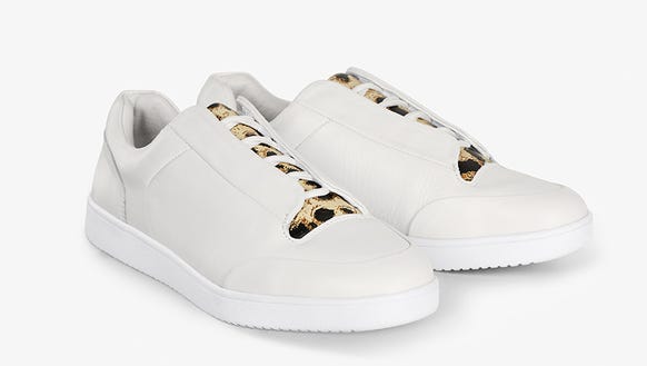 Casual white leather shoes with leopard print from