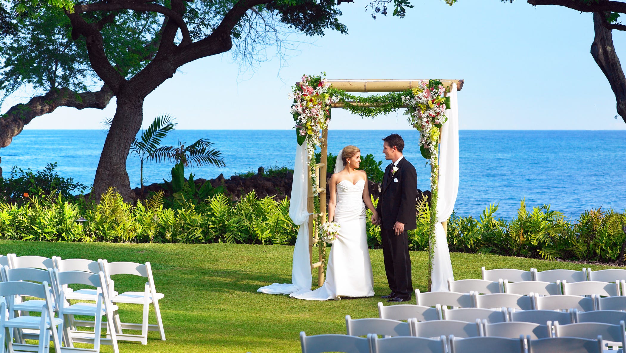 Destination Weddings The Good The Bad And The Budget