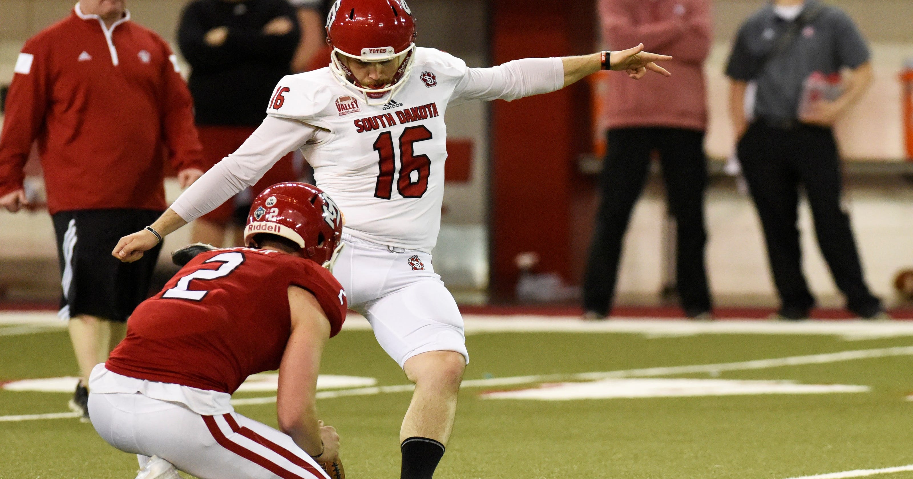 USD football The specialists