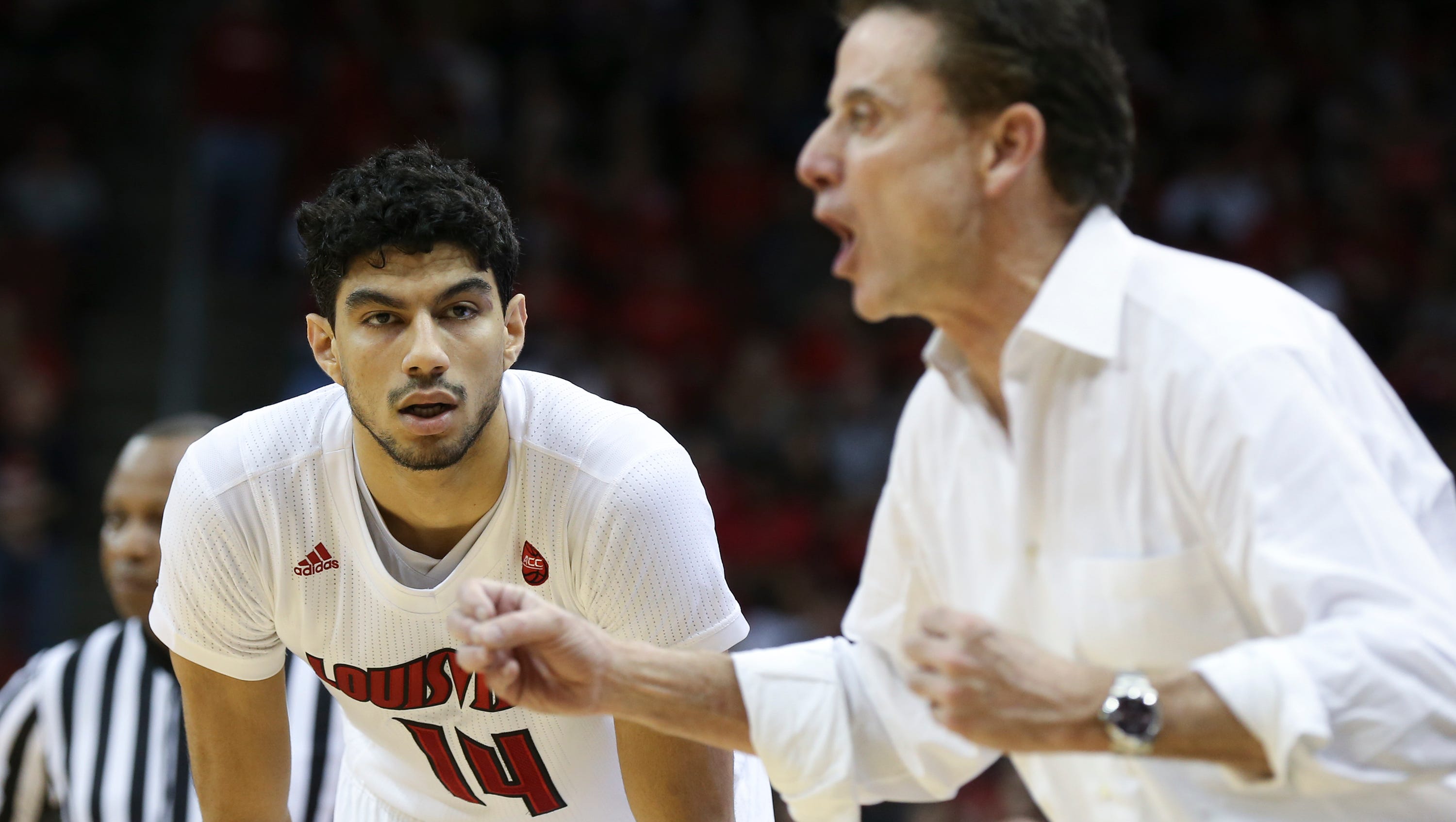 Louisville Basketball Rick Pitino Reviews Cards Summer Workouts