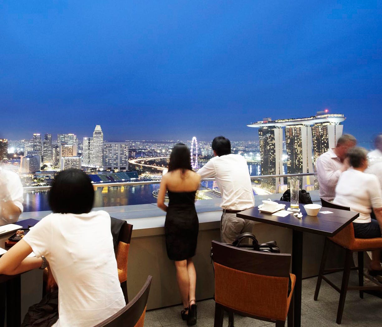 Brewery and restaurant LeVeL33 in Singapore has set up shop on the 33rd floor of a financial tower in a penthouse, offering visitors sweeping city and bay views.