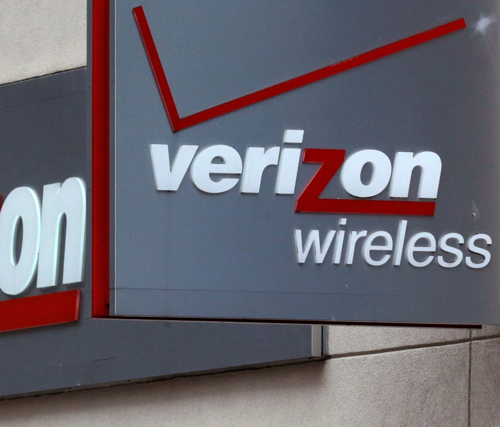 Verizon customers noticed last week that video bandwidth was capped at 10mbs.