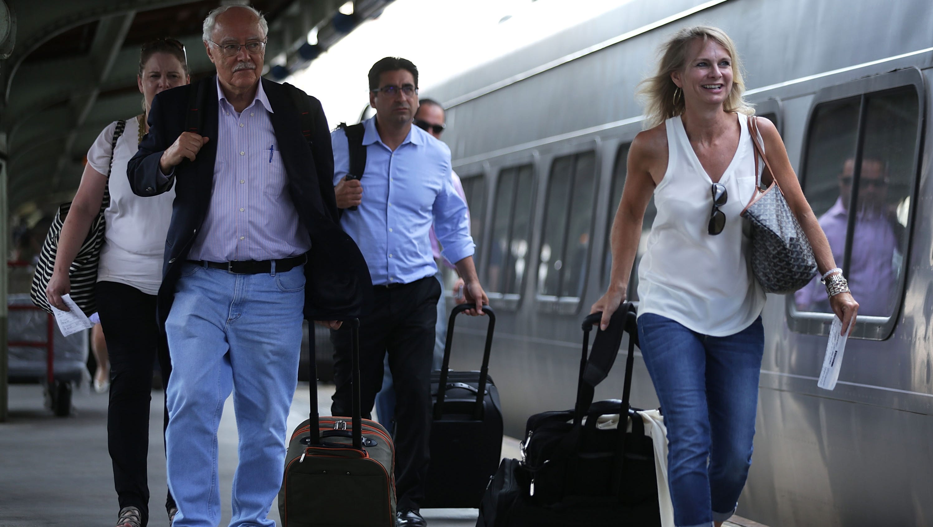 luggage for amtrak