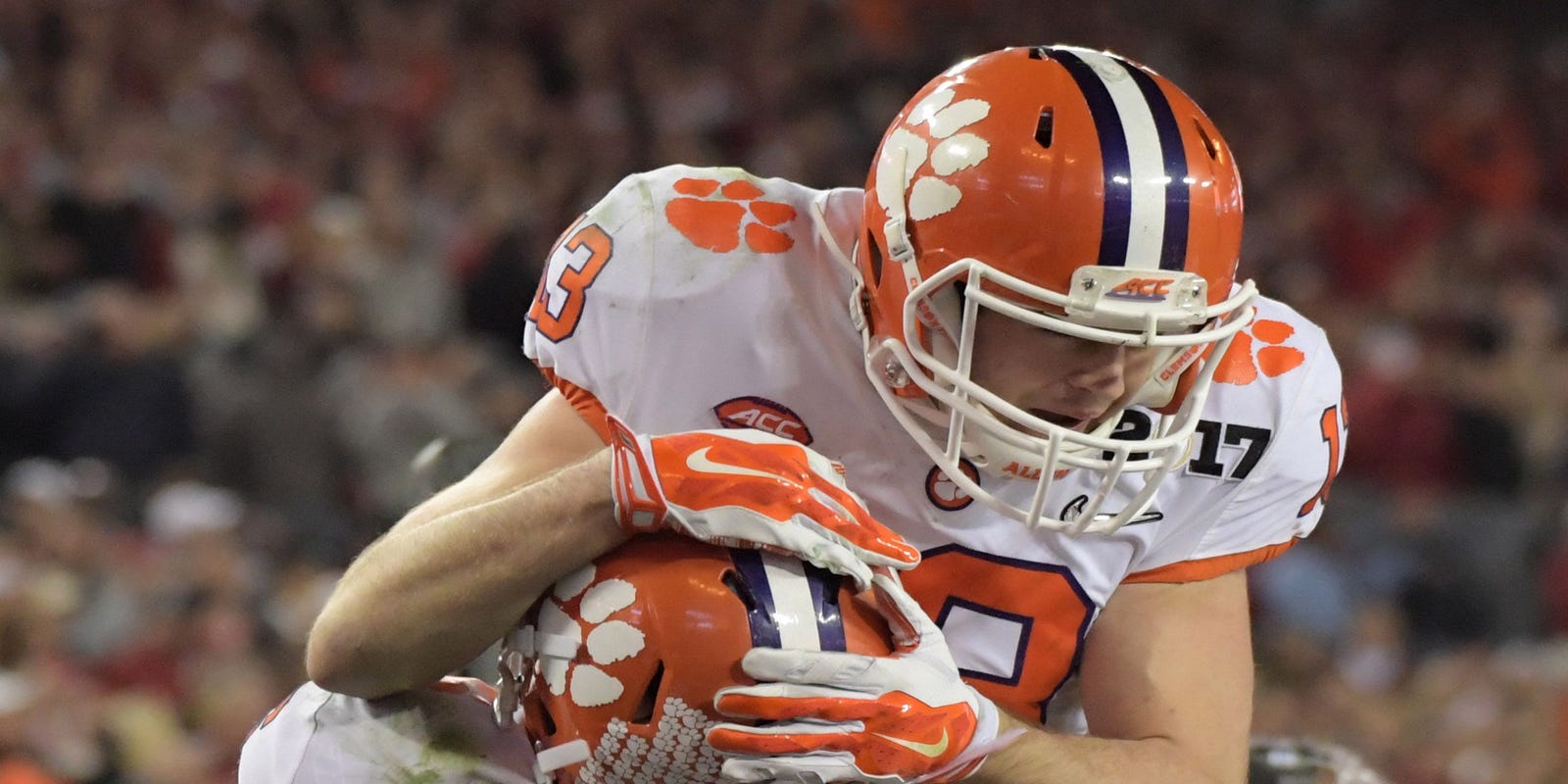 Clemson Obviously Tops Final Amway Coaches Poll Followed By