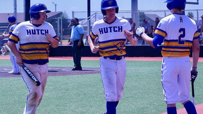 The Hutchinson Colts played five games in three days from Friday through Sunday at the Hutchinson Next Level Showcase. The Colts went 1-4 and reached the semifinals.