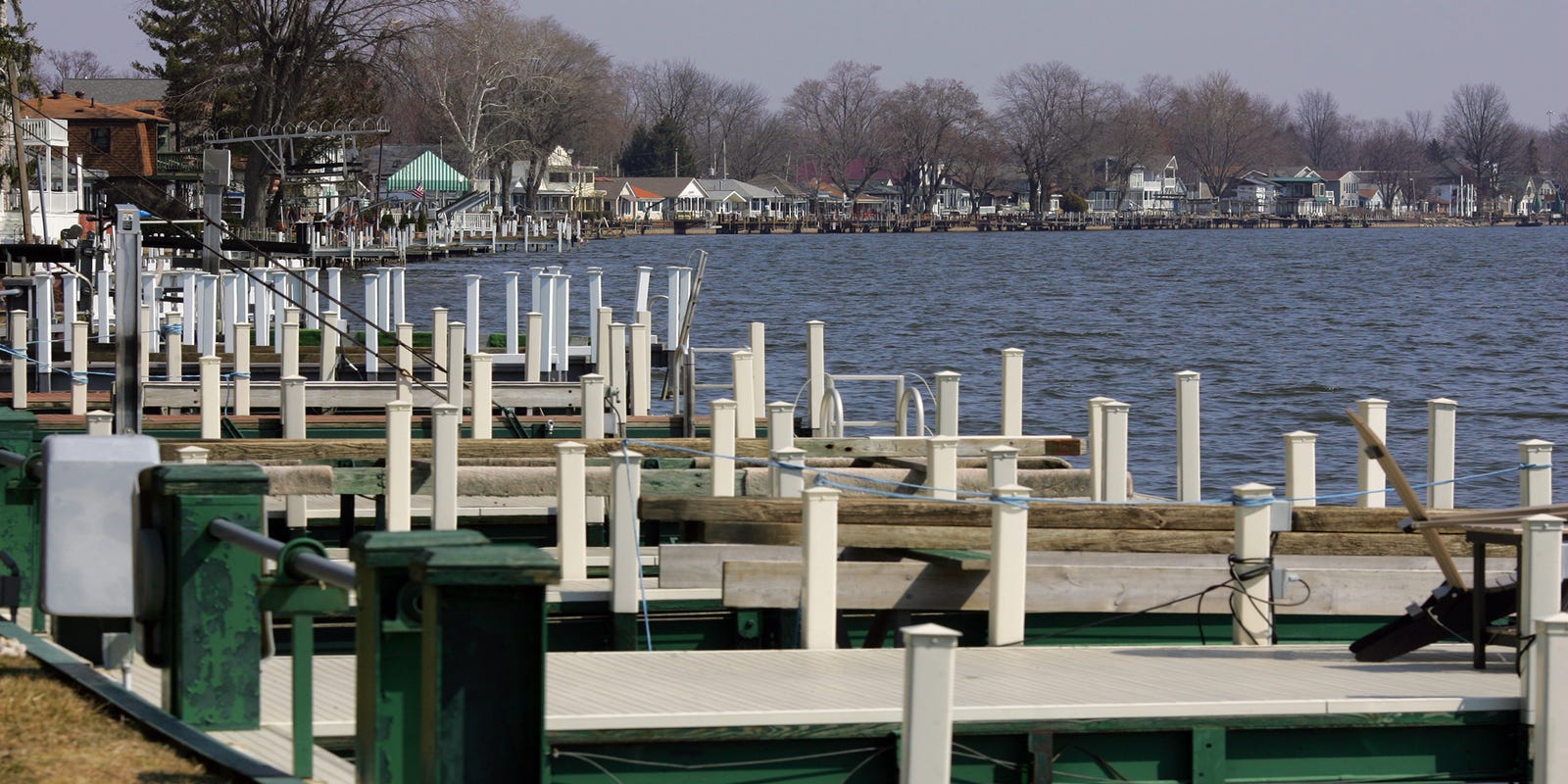 Buckeye Lake dam no longer safe