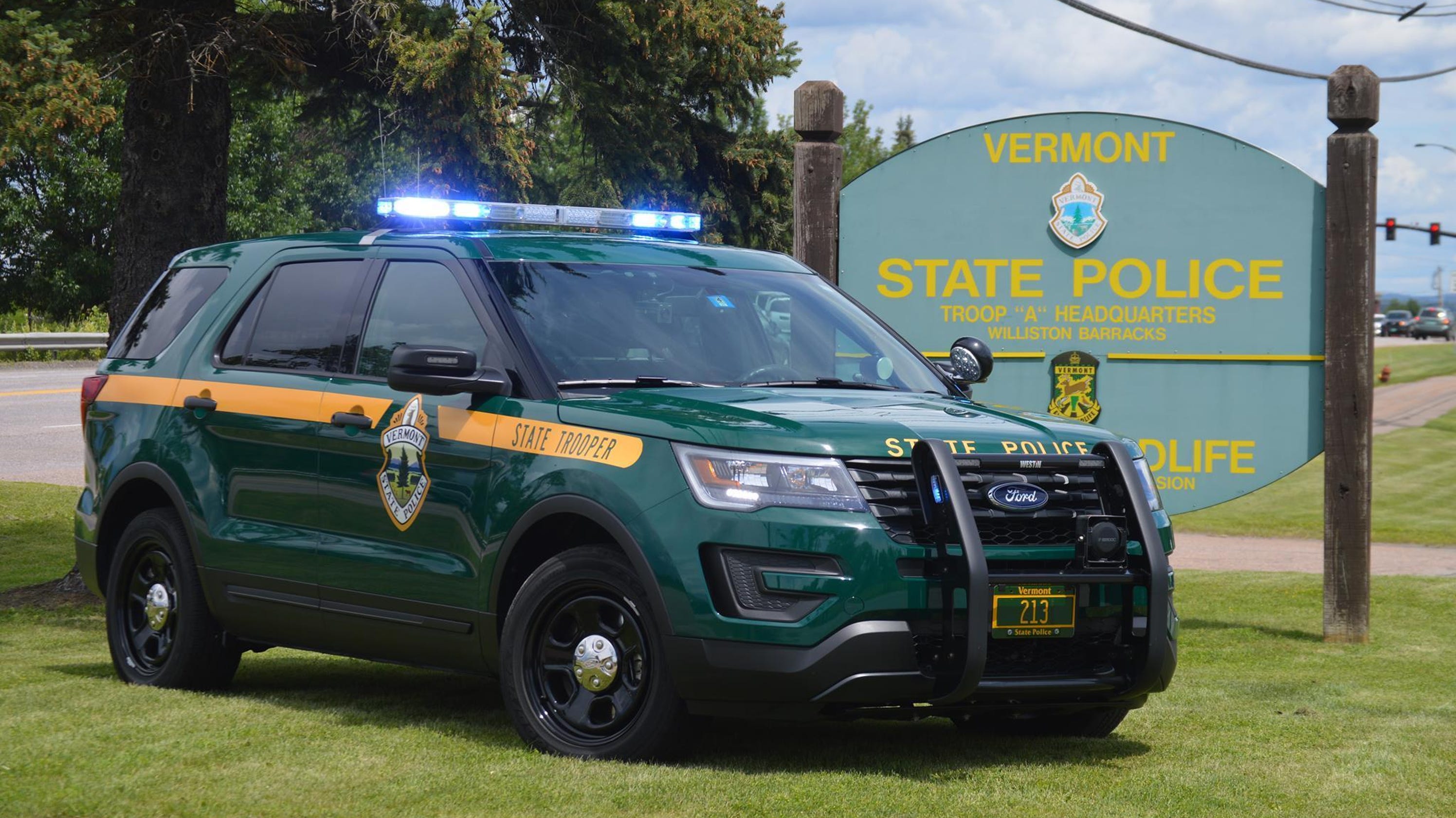 Vermont State Police search for red truck that fled Ferrisburgh crash