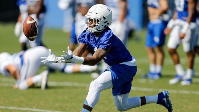 UK wide receiver Lynn Bowden takes part in his second practice after being cleared during UK Football Fan Day open practice at Joe Craft Football Training Facility in Lexington, Ky., on Saturday, August 5, 2017.