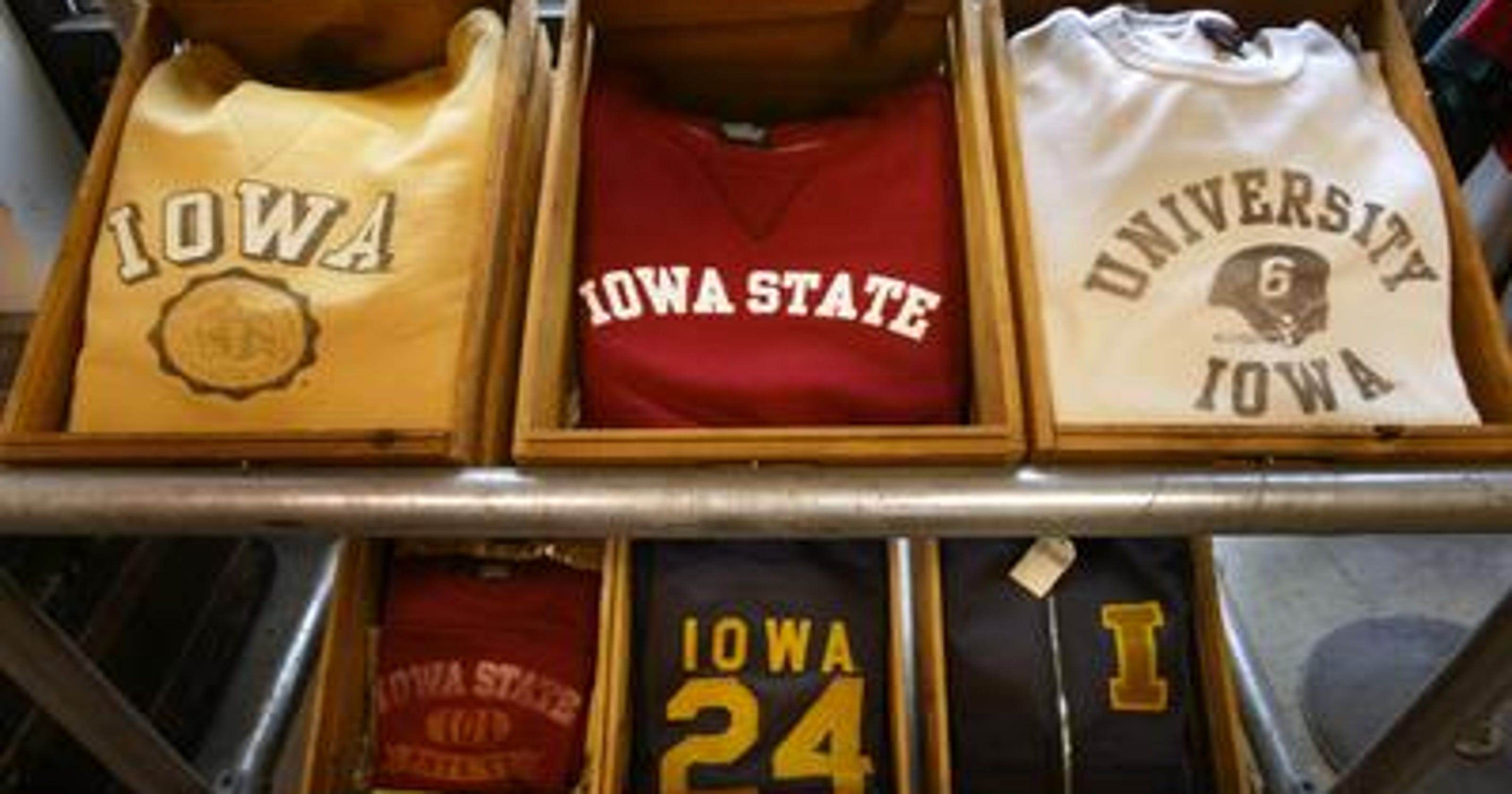 Tailgate Clothing Co. bought by American Eagle, plans new stores