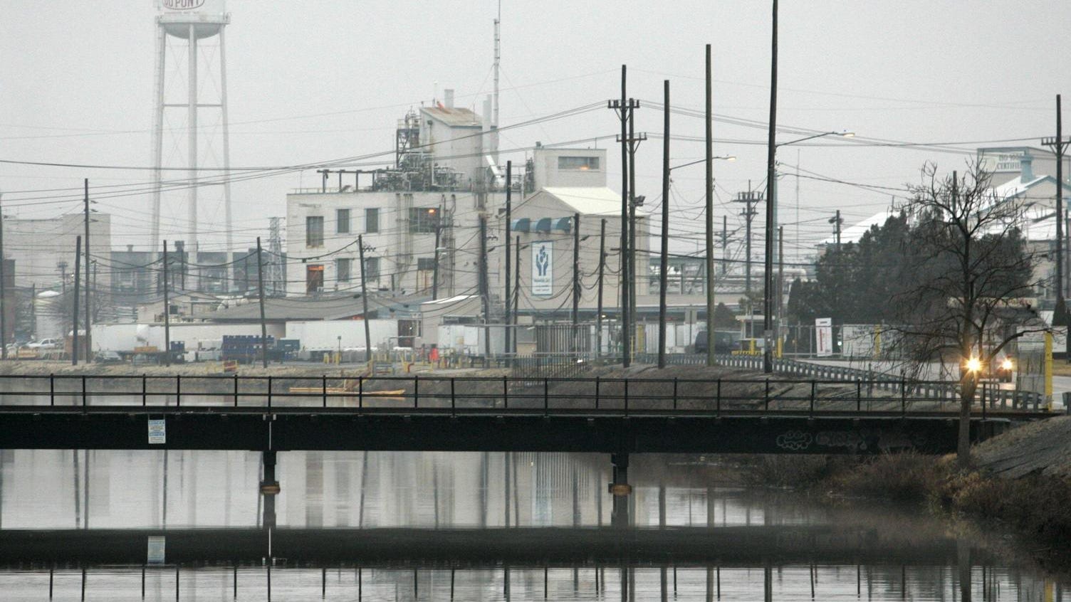 N.J. town files $1 billion lawsuit against DuPont