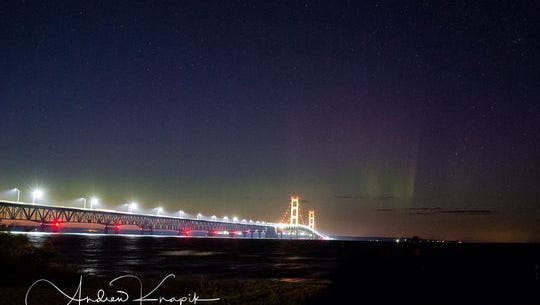 Incredible Photos Northern Lights Shine Across Michigan Skies
