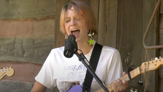 Chlo White of snarls performs at the virtual 2020 Nelsonville Music Festival.