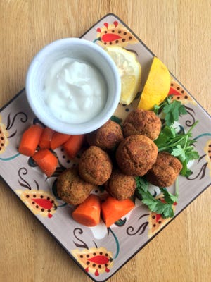 These homemade falafel can be made with dried chickpeas soaked overnight or canned.