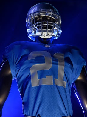 Lions New Uniforms Include All Silver Color Rush
