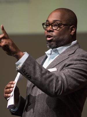 Stephen Henderson