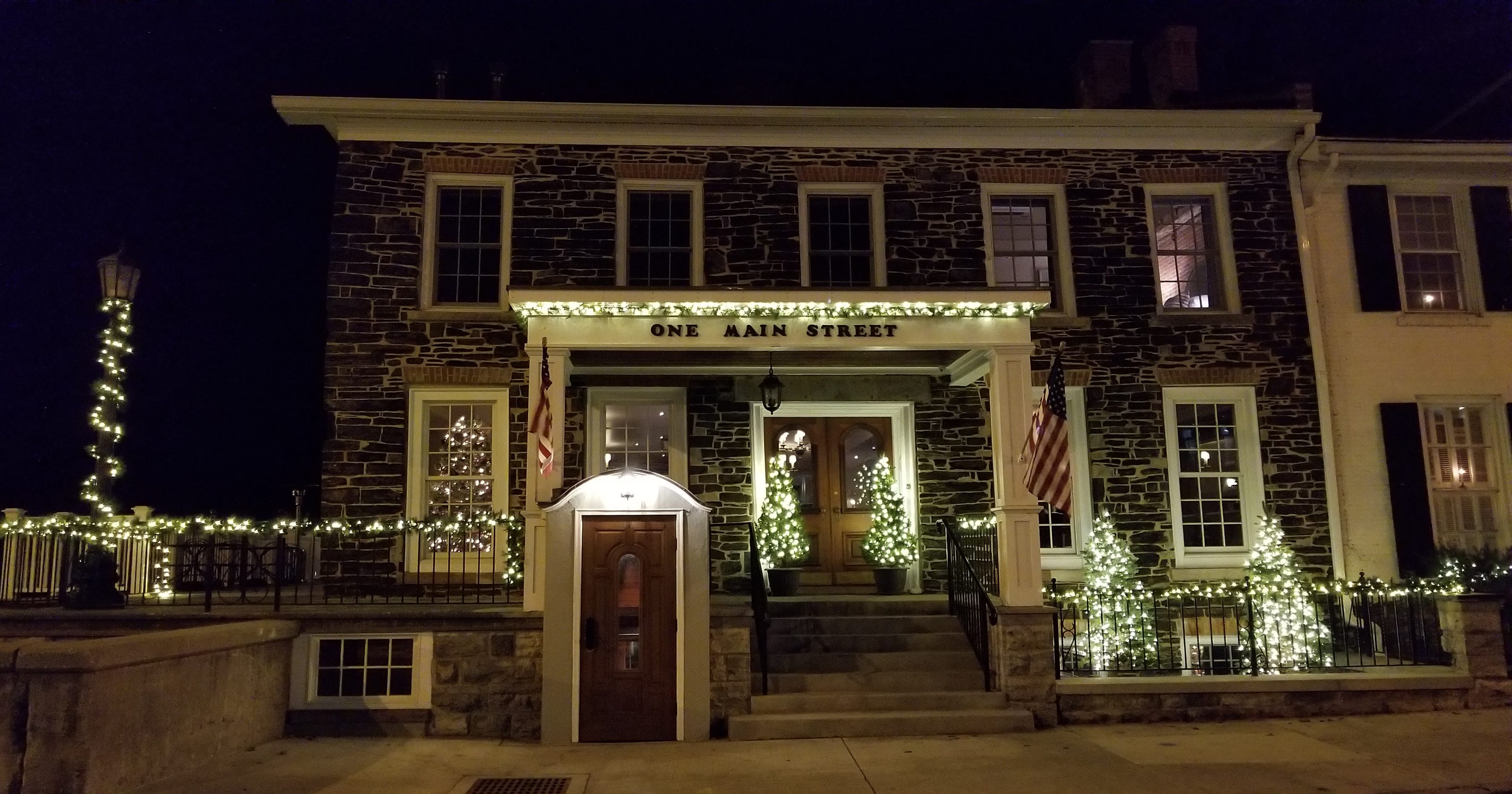 Rochester restaurants that open on Christmas Eve and Christmas Day