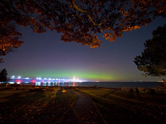 Mackinac Bridge aurora.