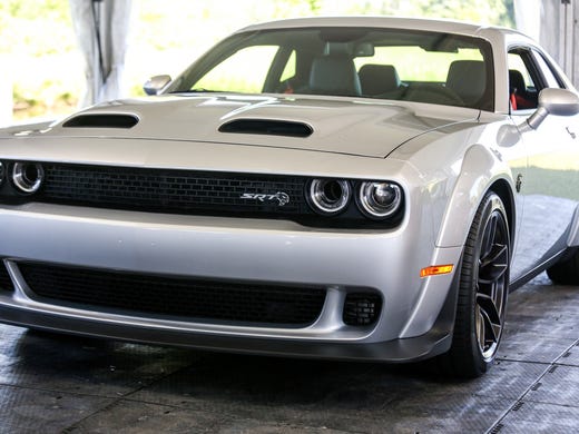 Dodge Unveils 2019 Challenger Srt Hellcat Redeye