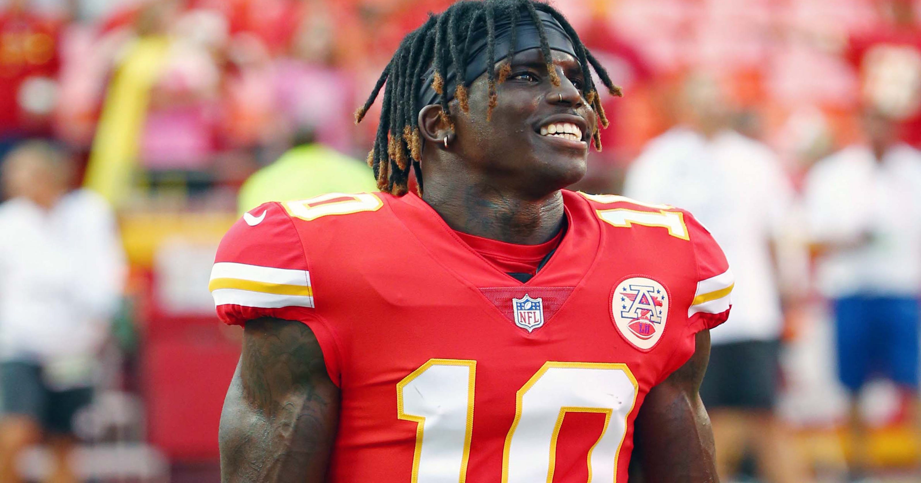 Tyreek Hill twerked to celebrate his TD in preseason game