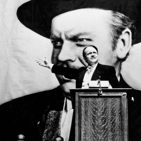 Media mogul Charles Foster Kane (Orson Welles) cam