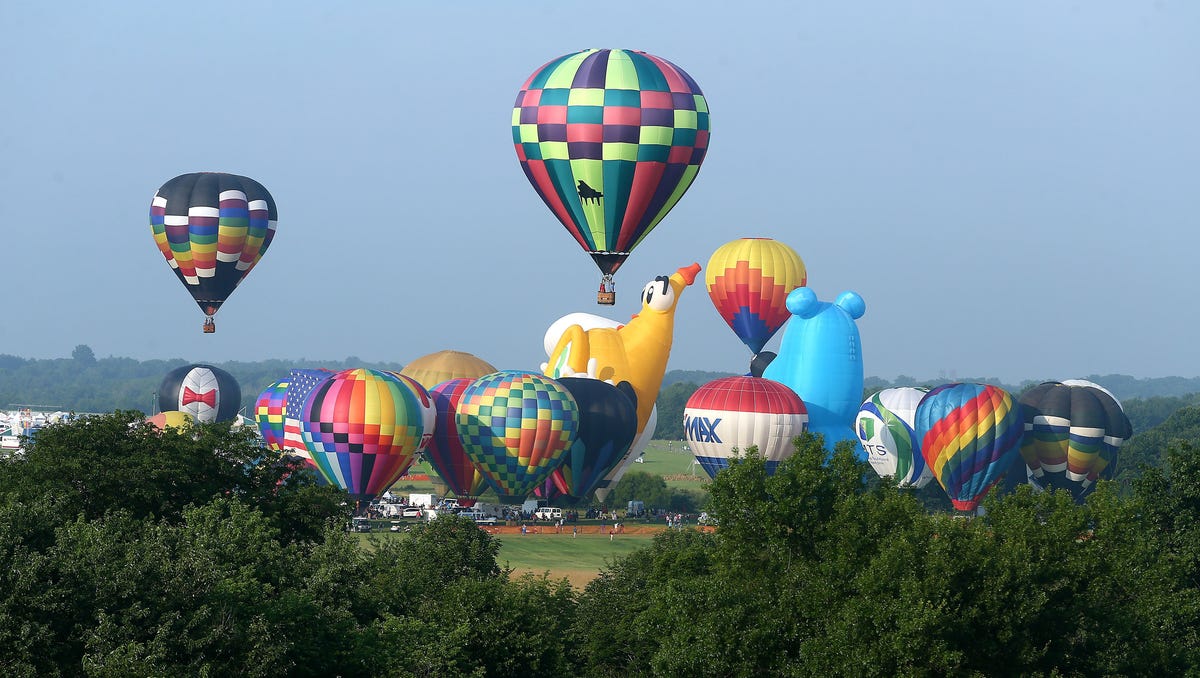PHOTOS The 36th Annual QuickChek New Jersey Festival of Ballooning