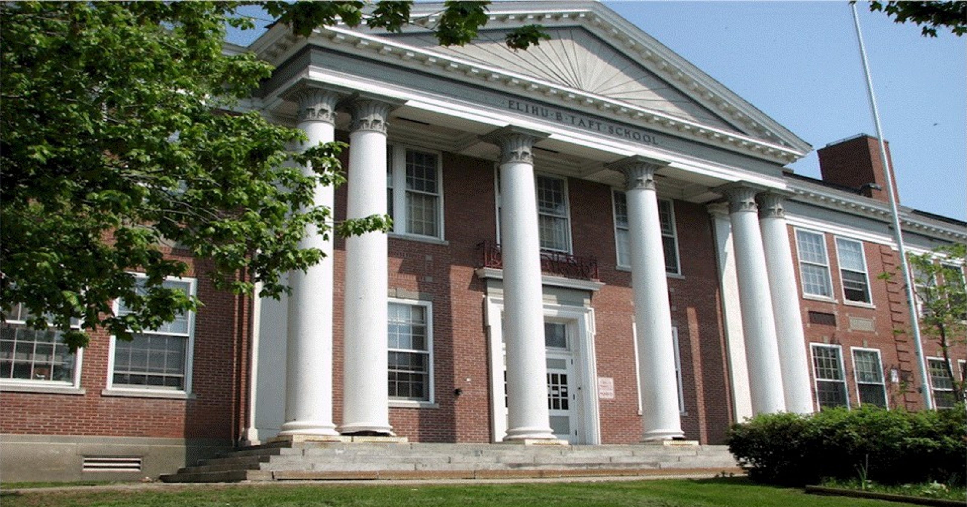 Taft School to University of Vermont arts center